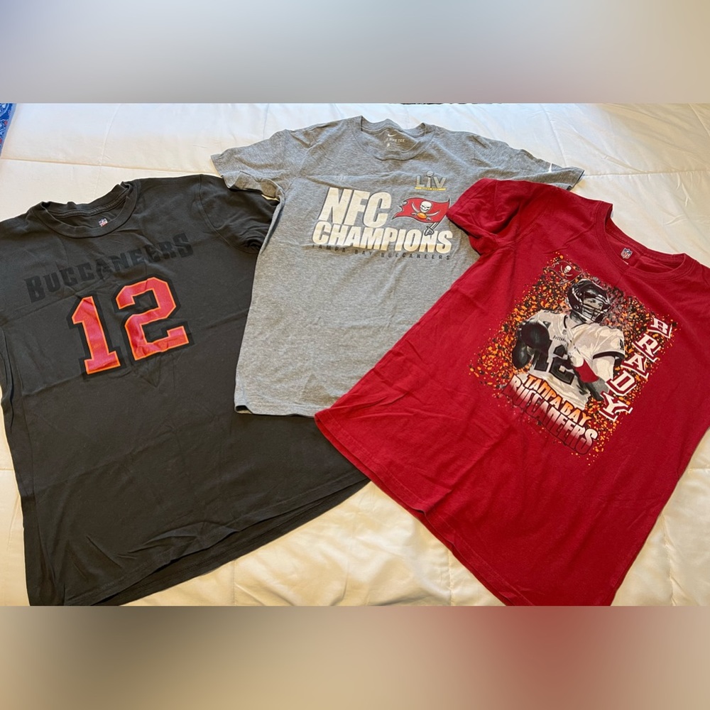 NFL Football Tamps Bay Buccaneers Tom Brady (GOAT) Boys Tee’s 3 in set